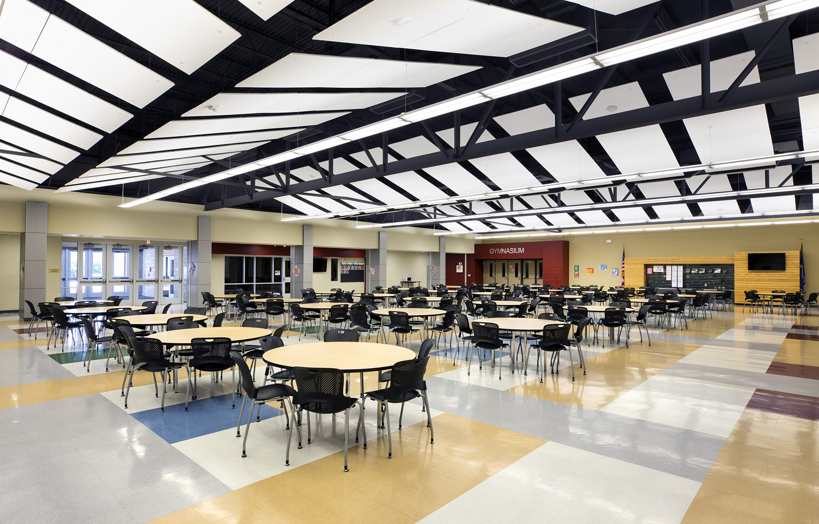 Buhler Prairie Hills Middle School - Alloy Architecture