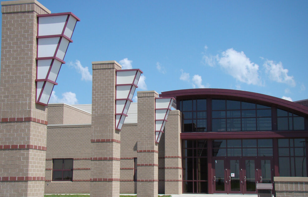 Haysville West Middle School Alloy Architecture